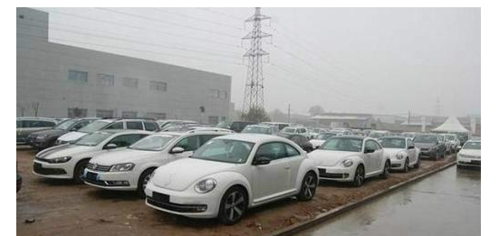 白色的車有這么多缺點(diǎn)！為什么近25%的車主還買它？