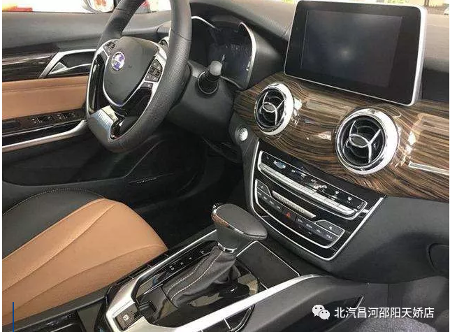 “肺”先生很焦慮，車內(nèi)空氣急需拯救