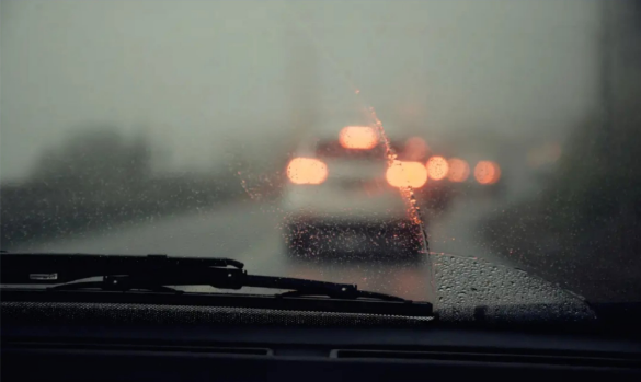 用車百科 | 雨刮器總是刮不干凈怎么破？